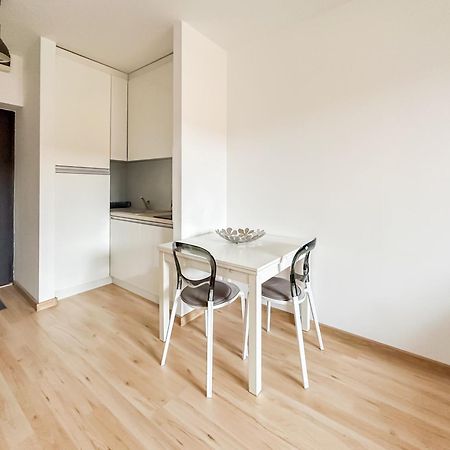 Garden Apartment - Herastrau Park 3Min Walk بوخارست المظهر الخارجي الصورة