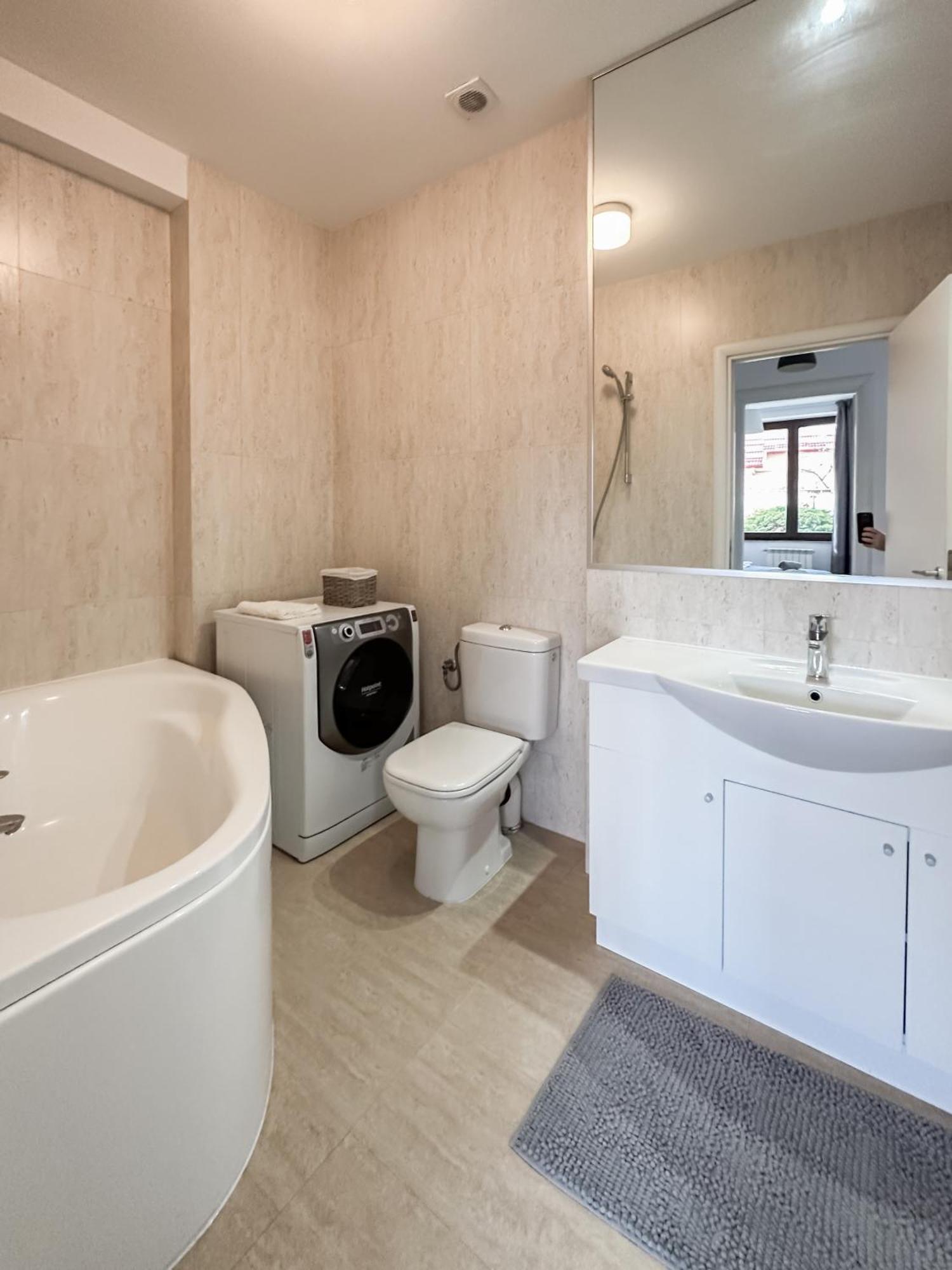 Garden Apartment - Herastrau Park 3Min Walk بوخارست المظهر الخارجي الصورة