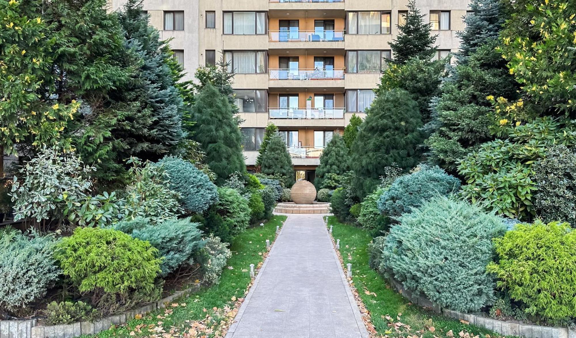 Garden Apartment - Herastrau Park 3Min Walk بوخارست المظهر الخارجي الصورة